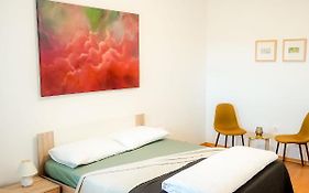 Apartment Rondo Pula Lovely And Sunny